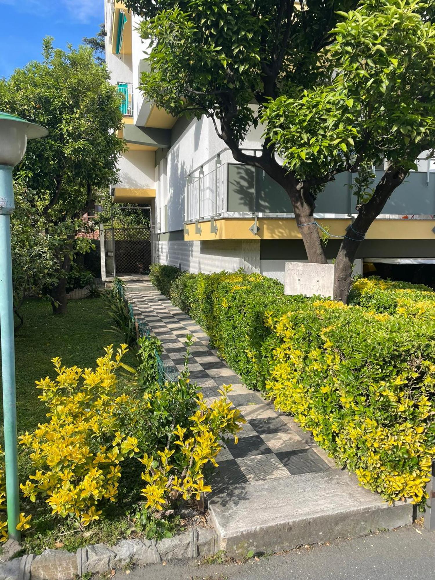 Ferienwohnung Franca'S House Bordighera Exterior foto